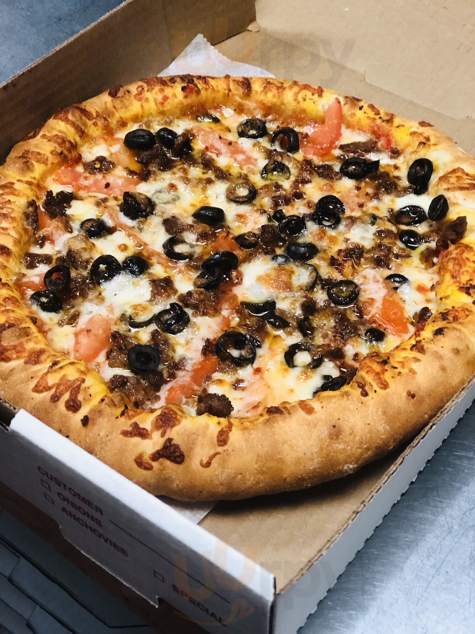 True Pizzeria & Lounge