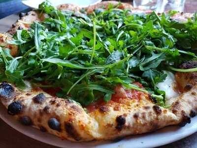 Sapori Napoletani Ristorante E Pizzeria