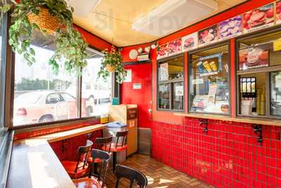 Tony's Cable Car Restraunt