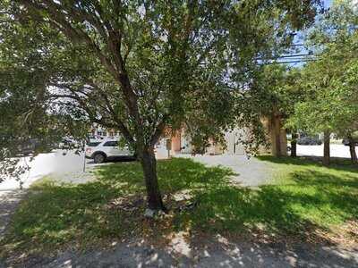 Los Hornos Restaurant