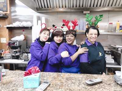 June Breadfast Restaurant