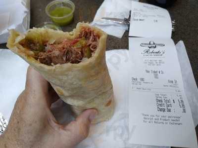 Roberto's Taco Shop