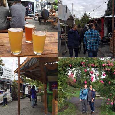 A La Carts Food Pavillion