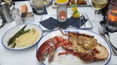 Rockeia's Bar And Grill