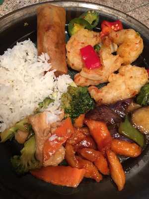 Lucky Buddha Restaurant