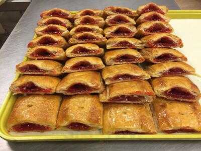 Danny Bakery And Cafe