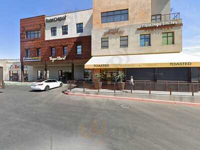 Sammy's Woodfired Pizza & Grill - Flamingo