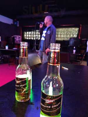 Slammin Sammies Bar & Grill