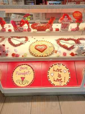 Great American Cookies