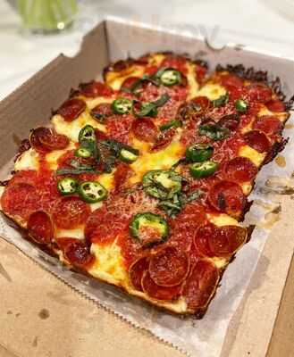 Forty's Chicken & Waffles