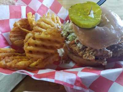 Forty's Chicken & Waffles