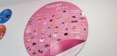 Frozen Planet Yogurt