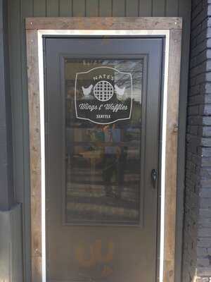 Nate's Wings And Waffles