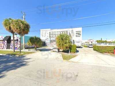 Brothers And Brawlers