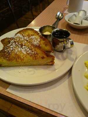 The Breakfast Club And Grill