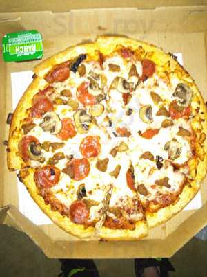 Wing Street Pizza Hut