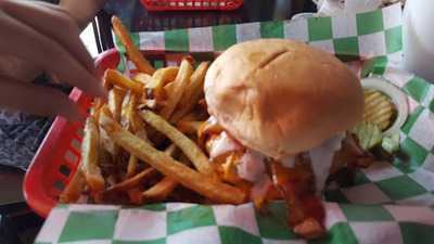 The Caddy Shack Sports Bar & Grill