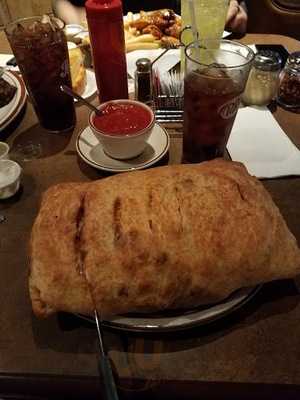 T-bird Lounge & Restaurant