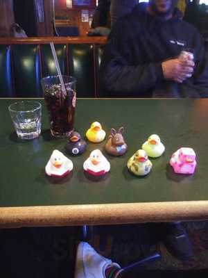 Dirty Duck Bar