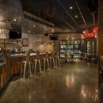 Max & Leo's Artisan Pizza