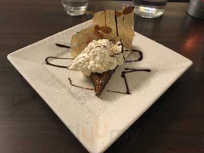 Redtrees Restaurant + Bar