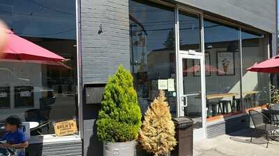 Nectar Frozen Yogurt Lounge