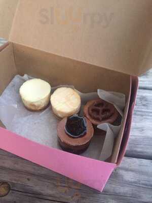 The Celia Jacobs Cheesecake Experience