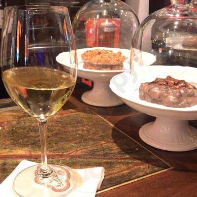 Sant Ambroeus Lafayette