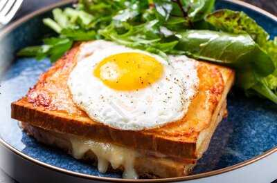 Dowling's At The Carlyle