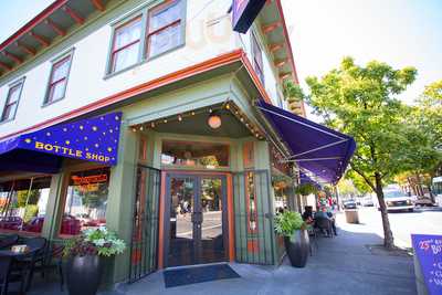 Mcmenamins 23rd Avenue Bottle Shop