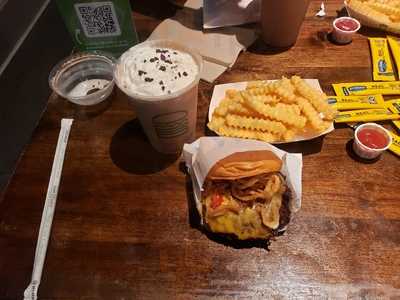 Shake Shack The Falls