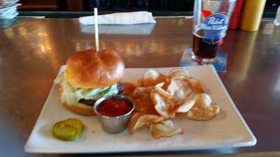 West Midtown Corner Tavern