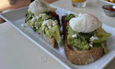 Champagne French Bakery Cafe