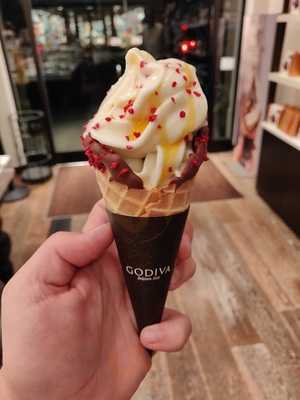 Godiva Chocolatier