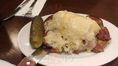 Carnegie St. Deli
