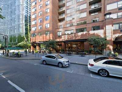 Bridge City Cafe - Essex House