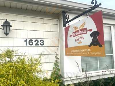 Brewhaus Bakery & Dog Bone