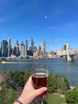 Harriet's Rooftop & Lounge