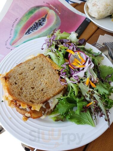 Heim Bakery And Cafe