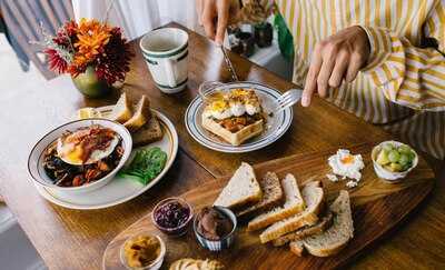 Heim Bakery And Cafe