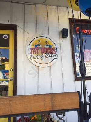 Fat Duck's Deli And Bakery