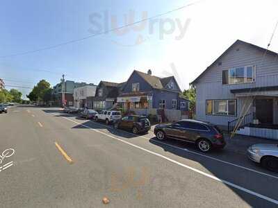 Fat Duck's Deli And Bakery