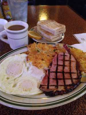 Steiner’s – A Nevada Style Pub