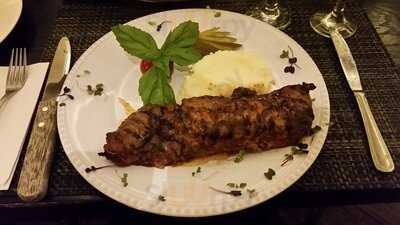 Tsob Tsobe Mediterranean Restaurant & Lounge