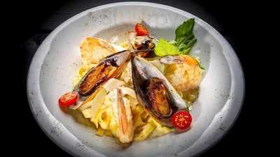 Tsob Tsobe Mediterranean Restaurant & Lounge