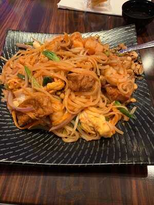 Red Lotus Asian Kitchen