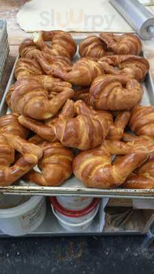 Lemus Bakery