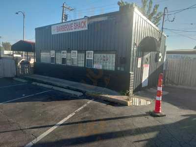 Hut Barbee-que & Fish