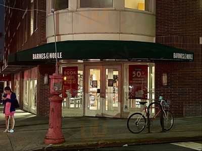 Barnes & Noble Cafe