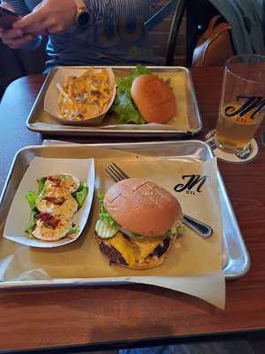 Tip Top Food And Spirits